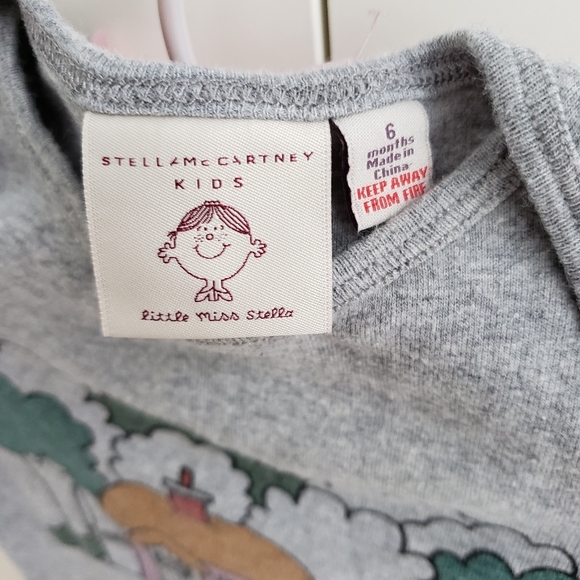 Stella McCartney Kids One Piece Footed sleeper - Picture 3 of 3